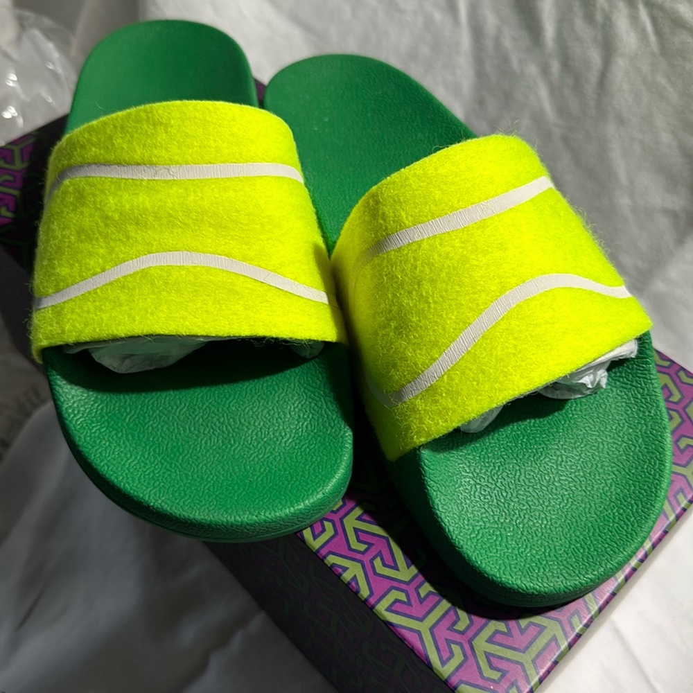 Tory Burch Tennis Ball Slides size 7 women’s
